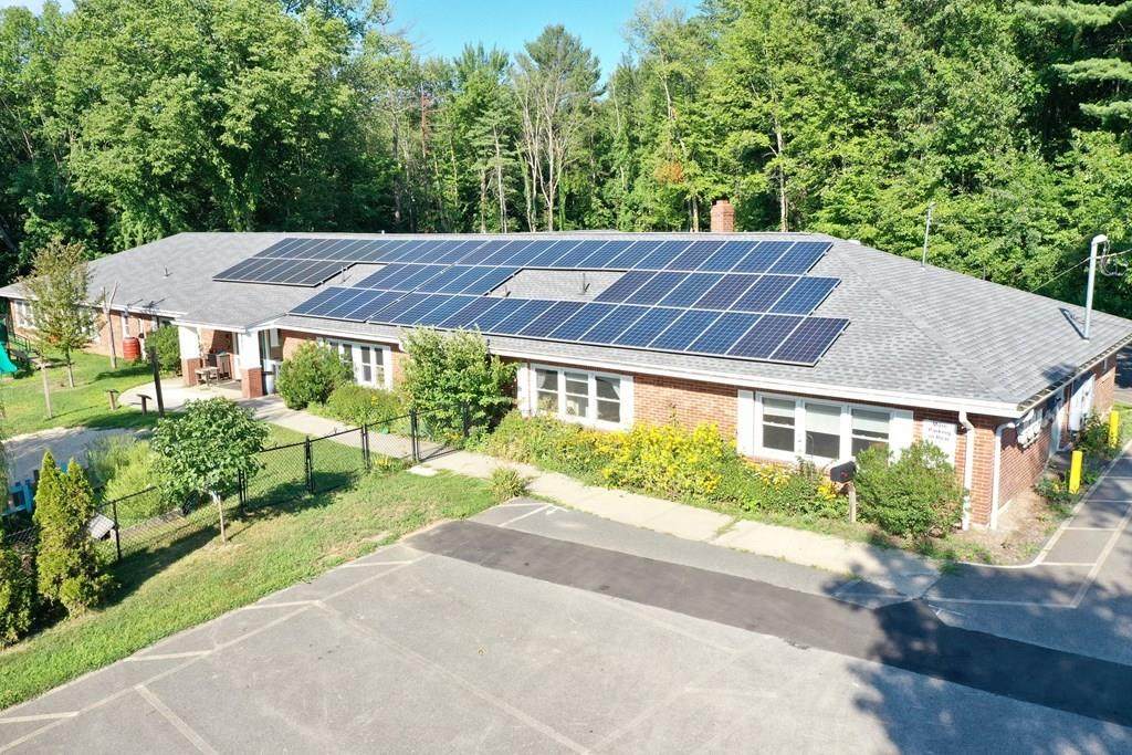 557 Easthampton Rd - Photo 1