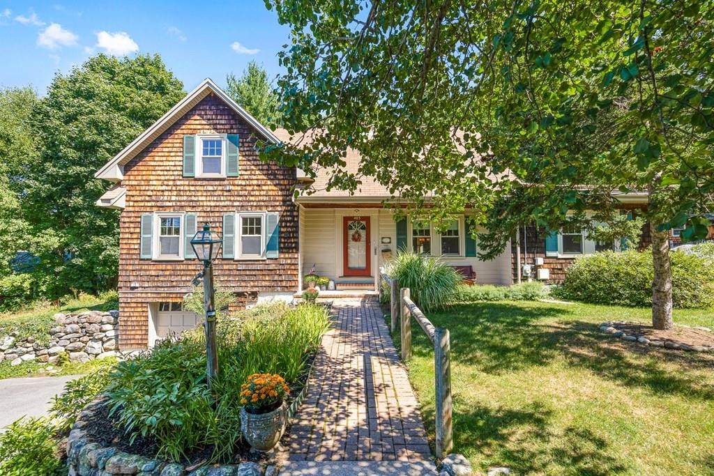 403 Pearl Street - Photo 1