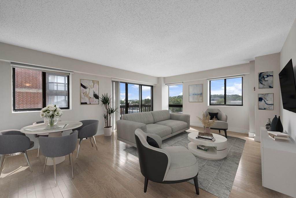 15 N. Beacon Street - Photo 1