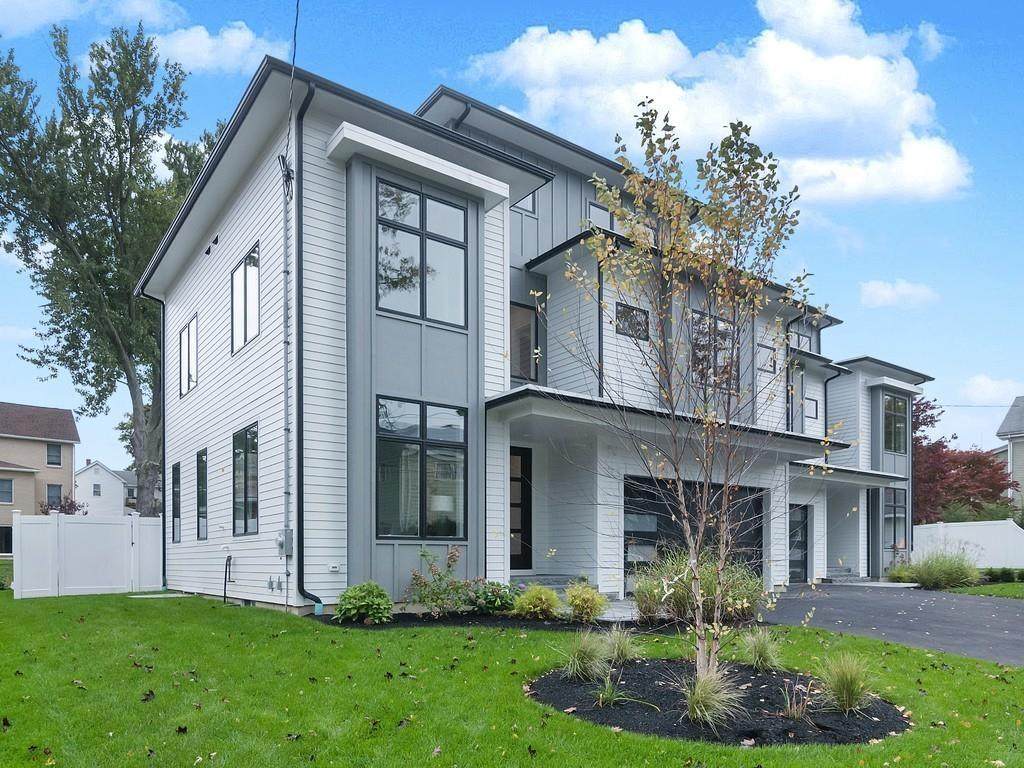 40 Ashmont Ave - Photo 1