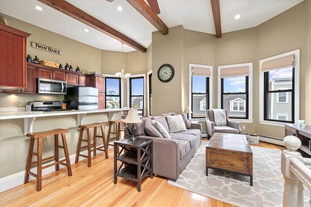 265 Bunker Hill Street - Photo 1