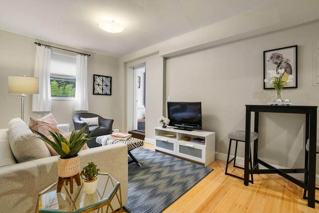 8 Juniper Street - Photo 1