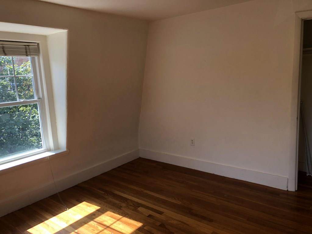 29 Pleasant St - Photo 1
