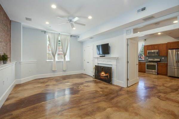 73 Walnut Ave - Photo 1