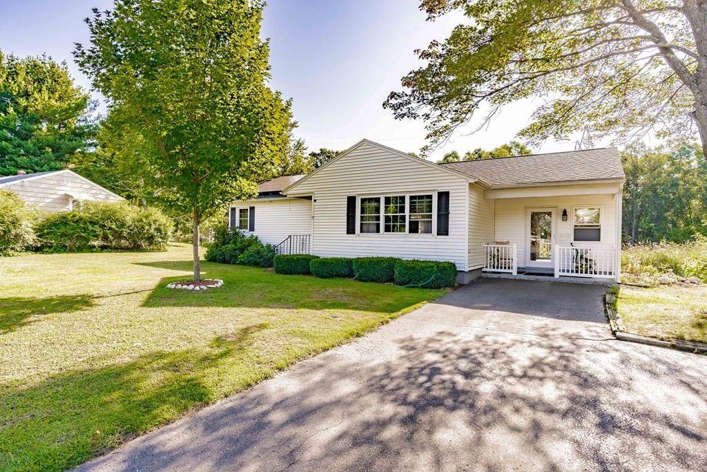 13 Leo Dr - Photo 1