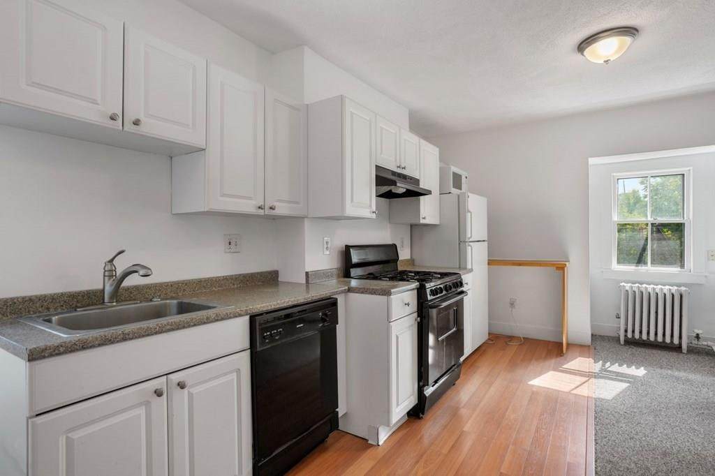 6 Dwight Street - Photo 1