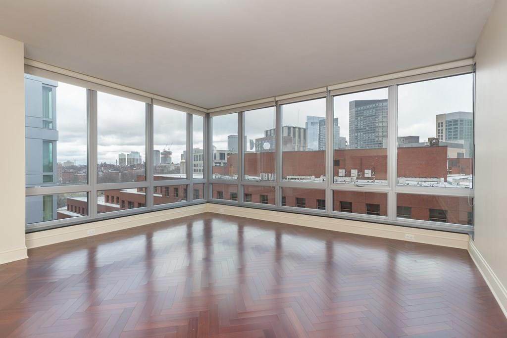 1 Charles St. S - Photo 1