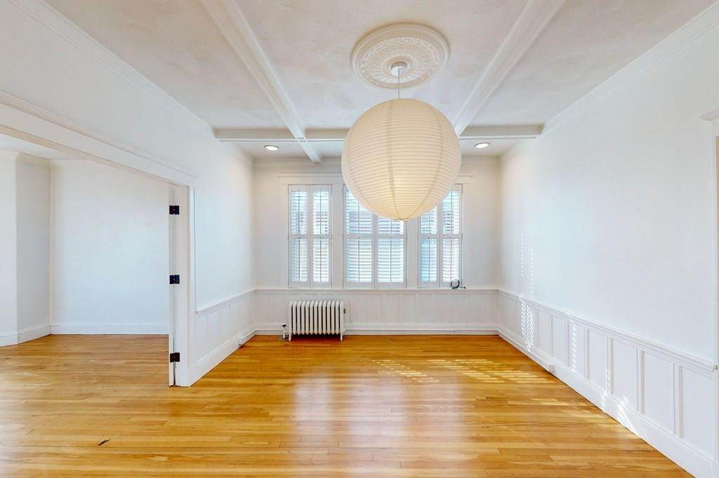 110 Bellingham St - Photo 1