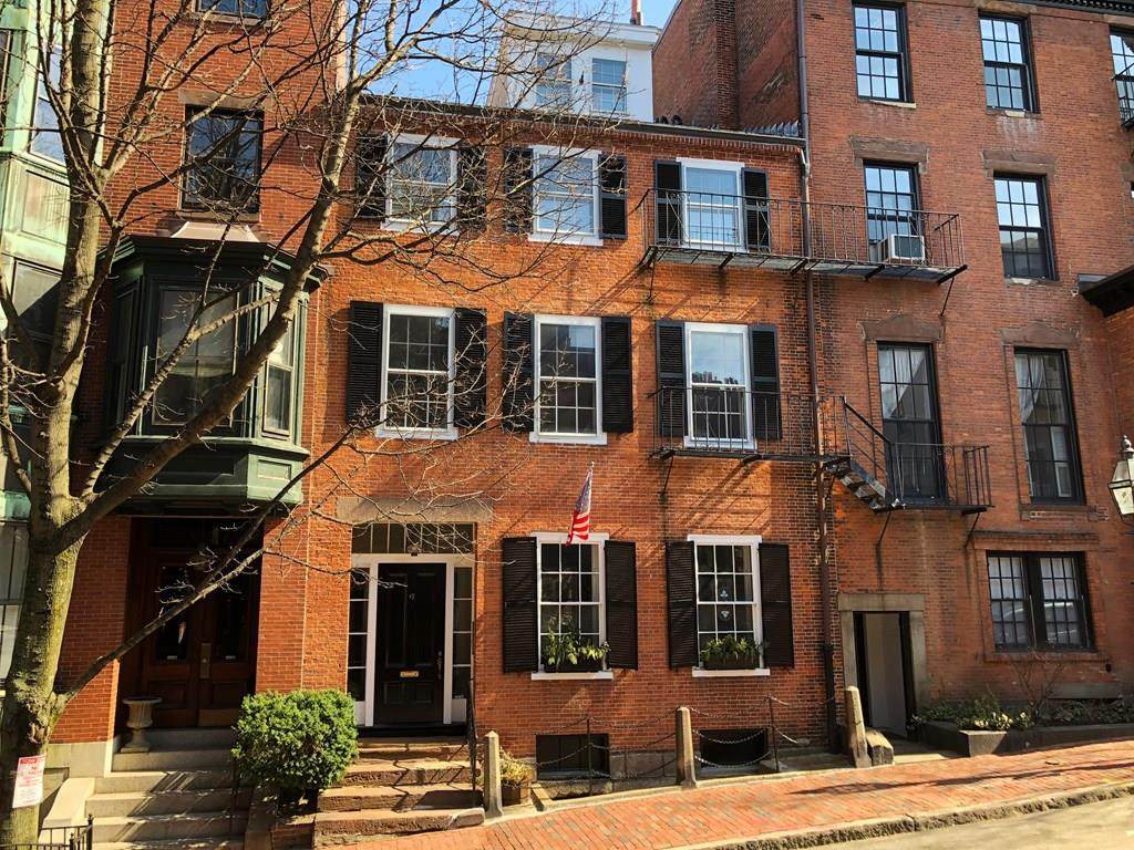 17 Joy St - Photo 1