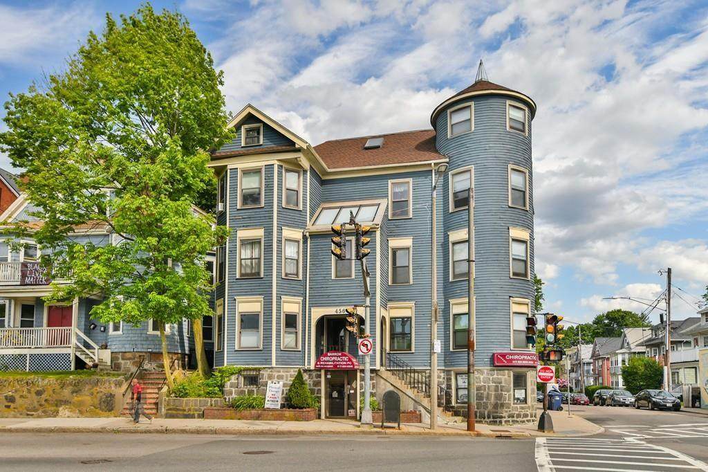 456 Centre Street - Photo 1