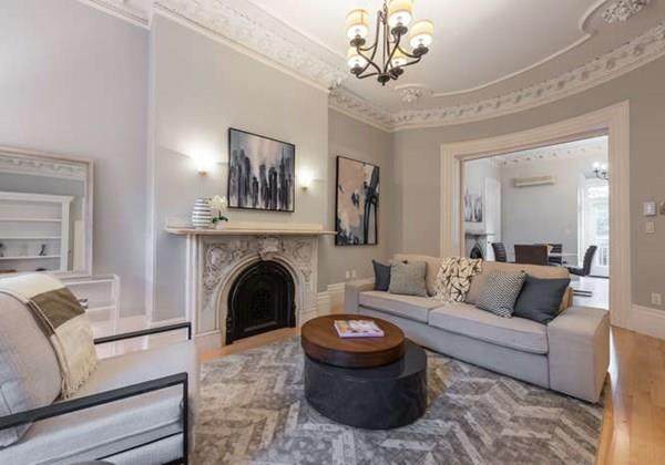 18 Concord Sq - Photo 1