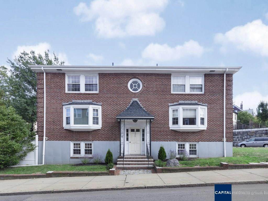 440 Adams - Photo 1