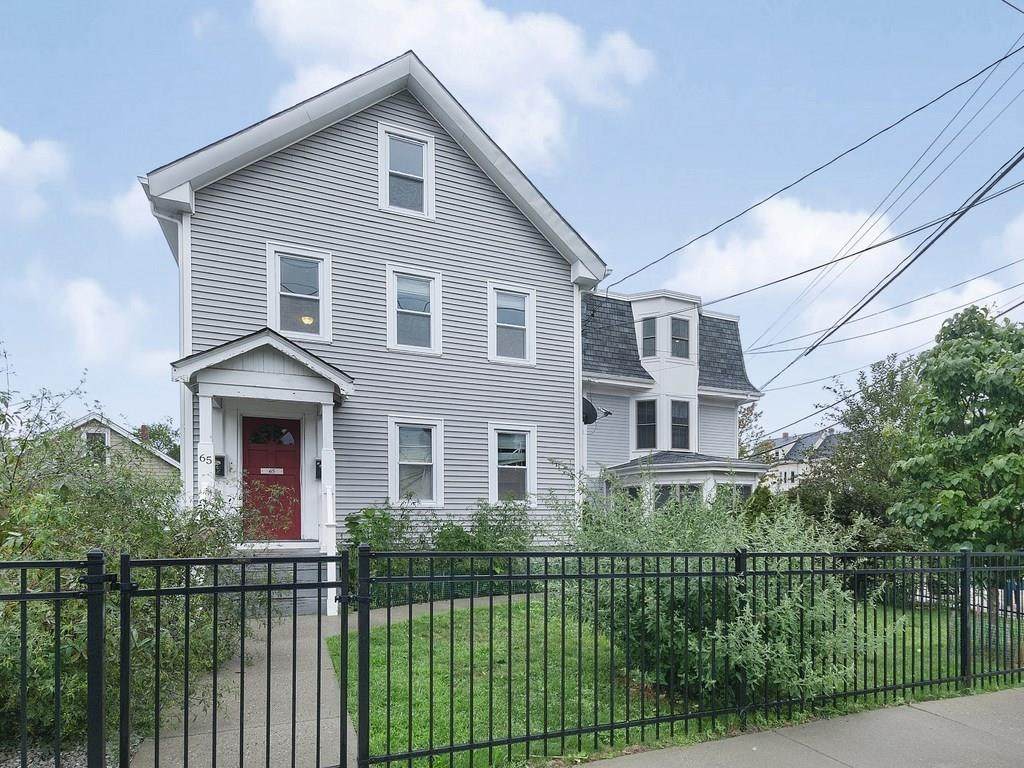 65 School St - Photo 1