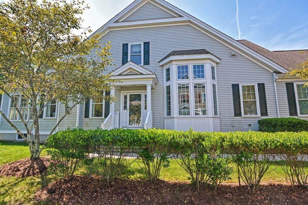 23 Lois Ln - Photo 1
