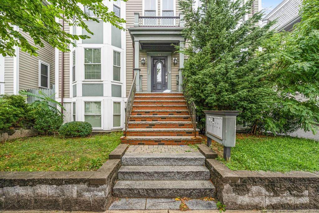 113 Pleasant - Photo 1