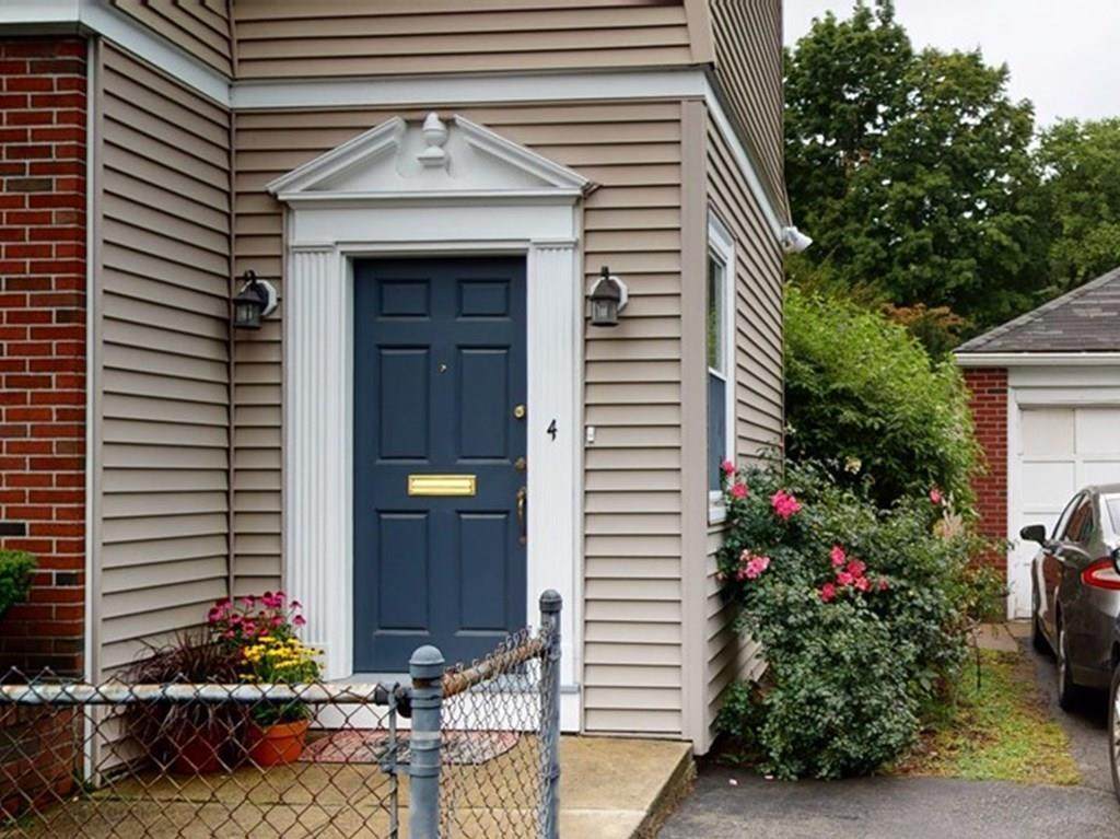 188 Vernon Street - Photo 1