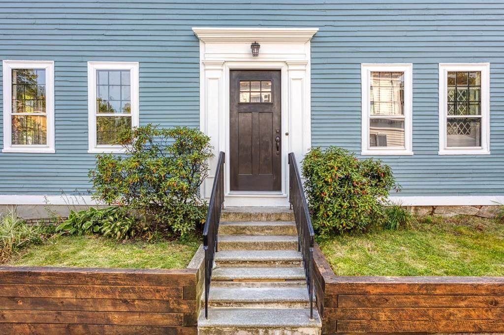 138 State St - Photo 1