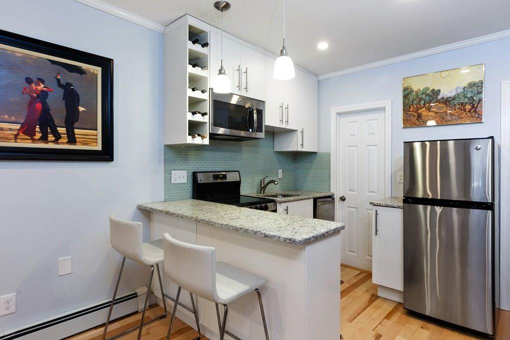 227 Marlborough St - Photo 1
