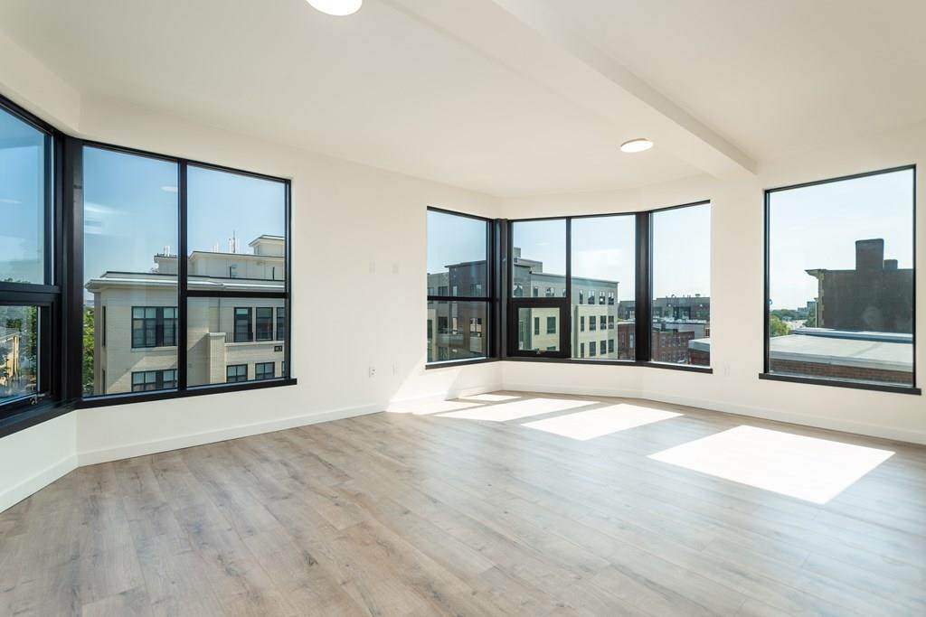 1 Sewall Street - Photo 1
