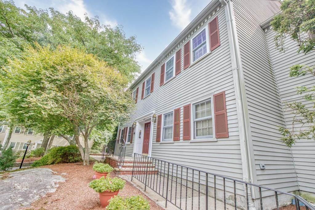 11 Valiant Way - Photo 1