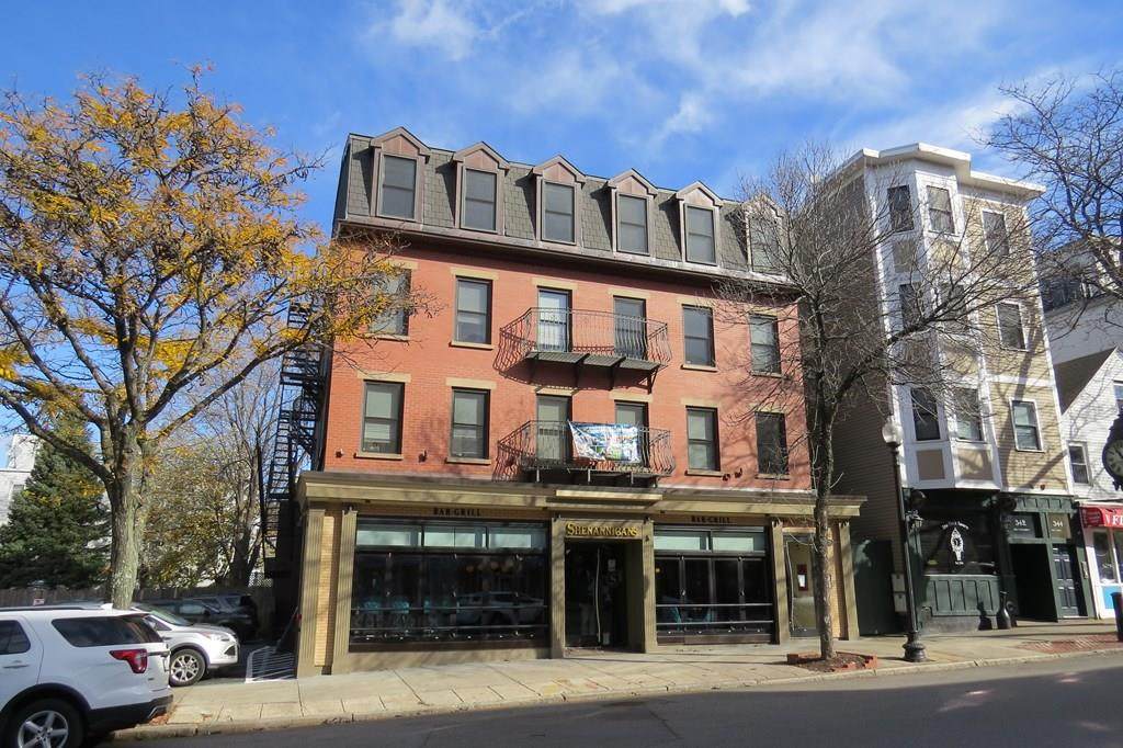 338 West Broadway - Photo 1