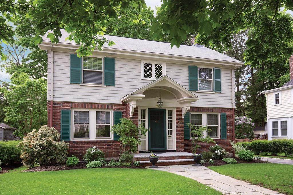 18 Brewster Rd - Photo 1