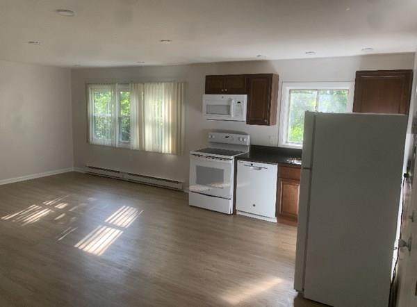 75 Vine St - Photo 1