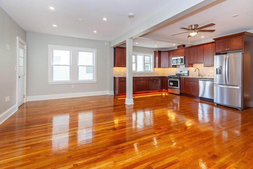 20 Manley St - Photo 1