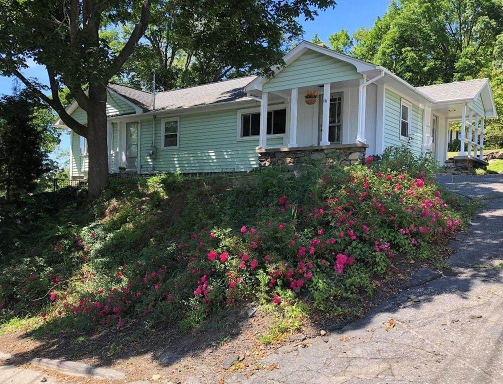 16 Blossom St - Photo 1