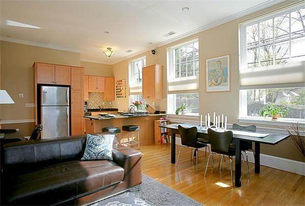 245 Beacon Street - Photo 1
