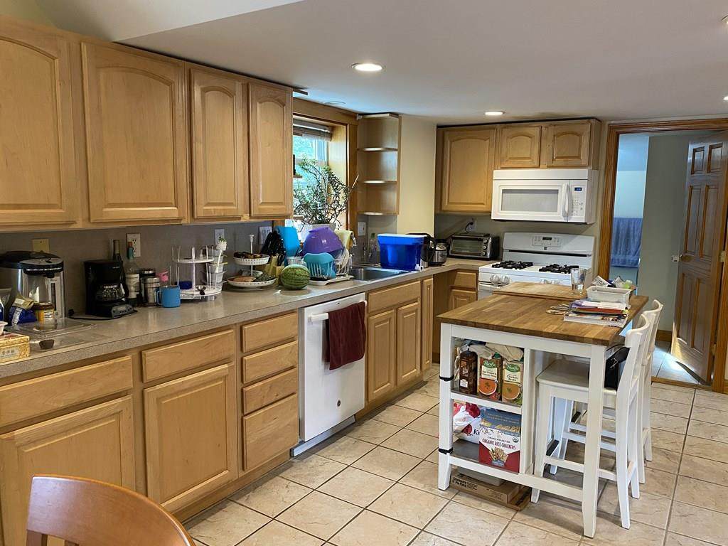42 Taylor St - Photo 1