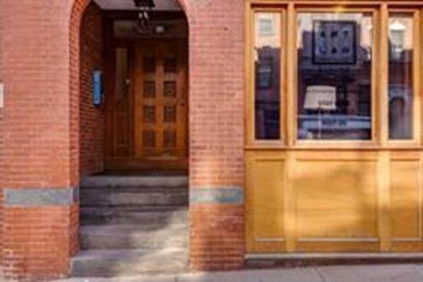 19 Battery Street - Photo 1