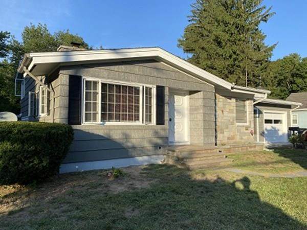 1035 Main Street - Photo 1