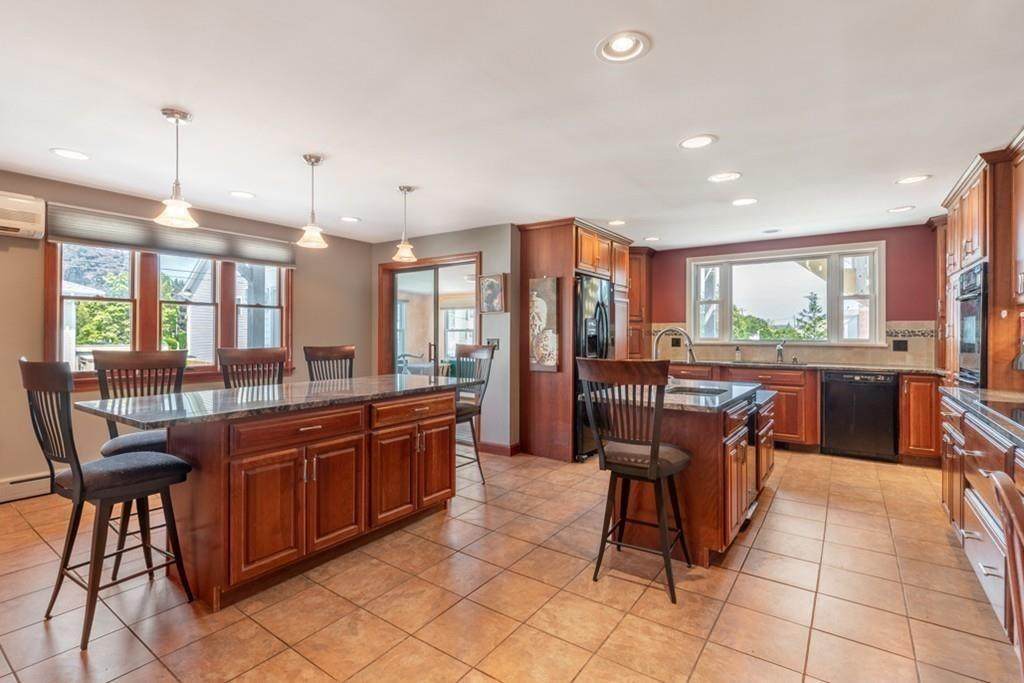 11 Graves Rd - Photo 1