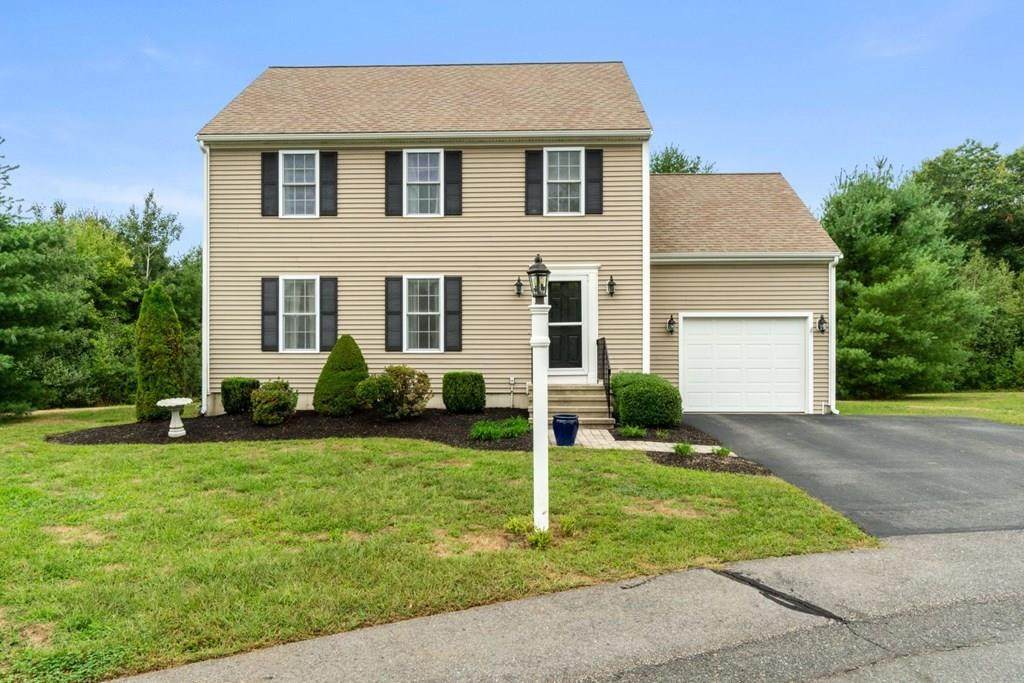 301 Franklin St - Photo 1