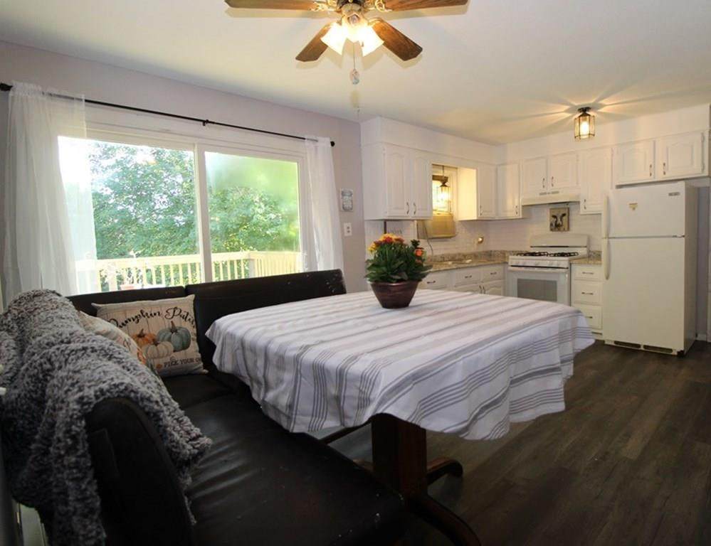 4 Marc Ln - Photo 1