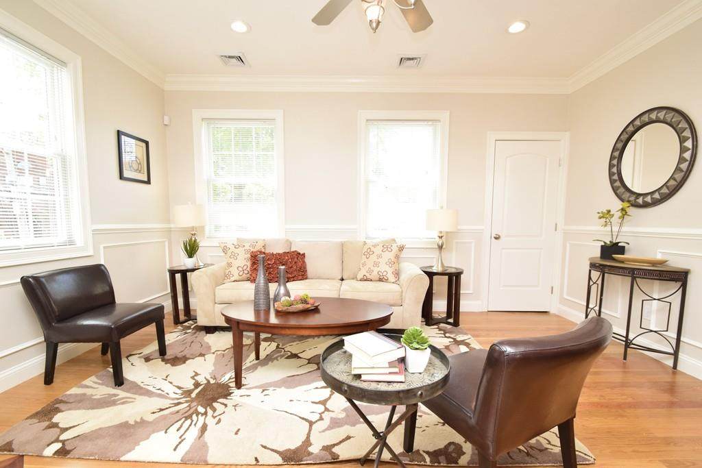 6 Wyman Street - Photo 1
