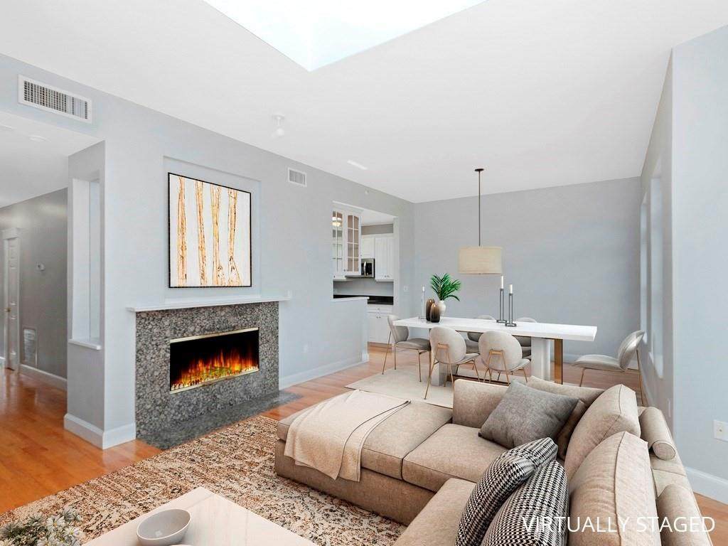 1869 Beacon St - Photo 1