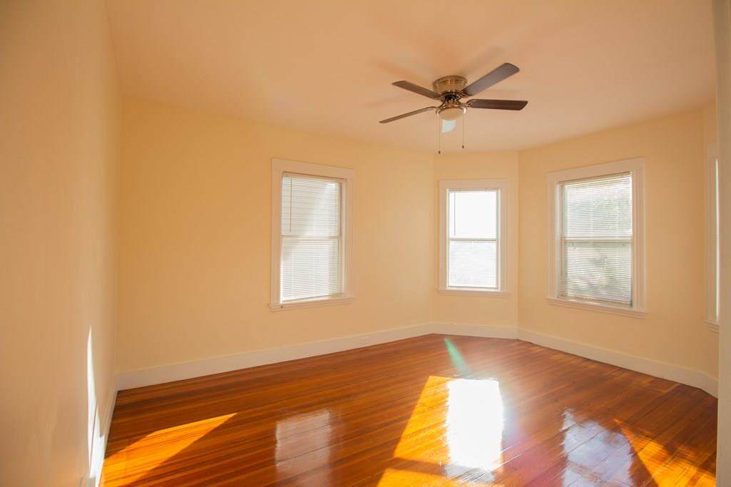 100 Franklin St - Photo 1
