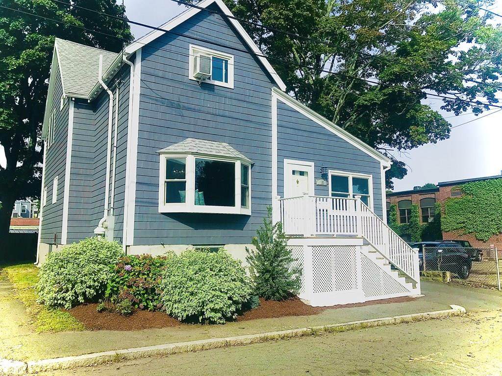 19 Ellsworth Ave - Photo 1