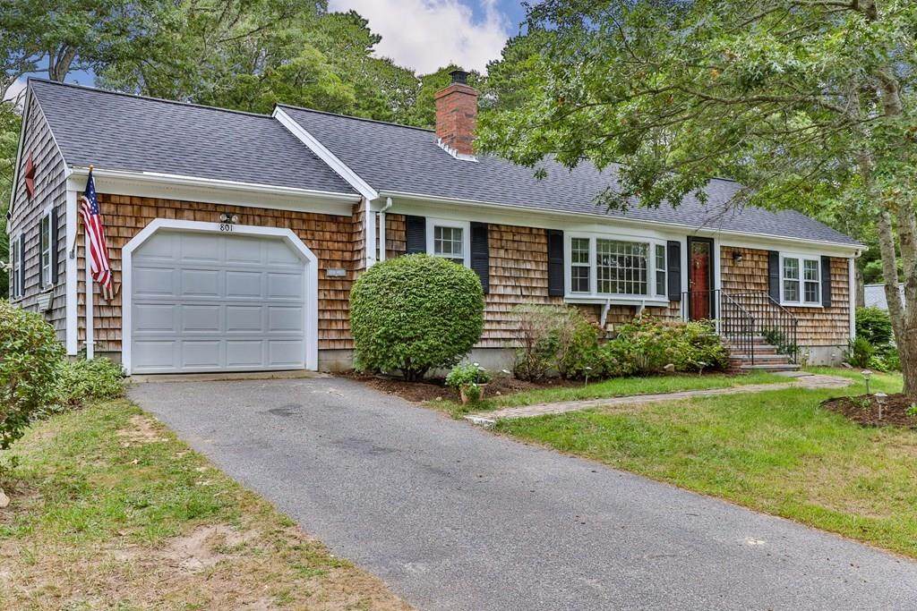 801 W Yarmouth Rd - Photo 1