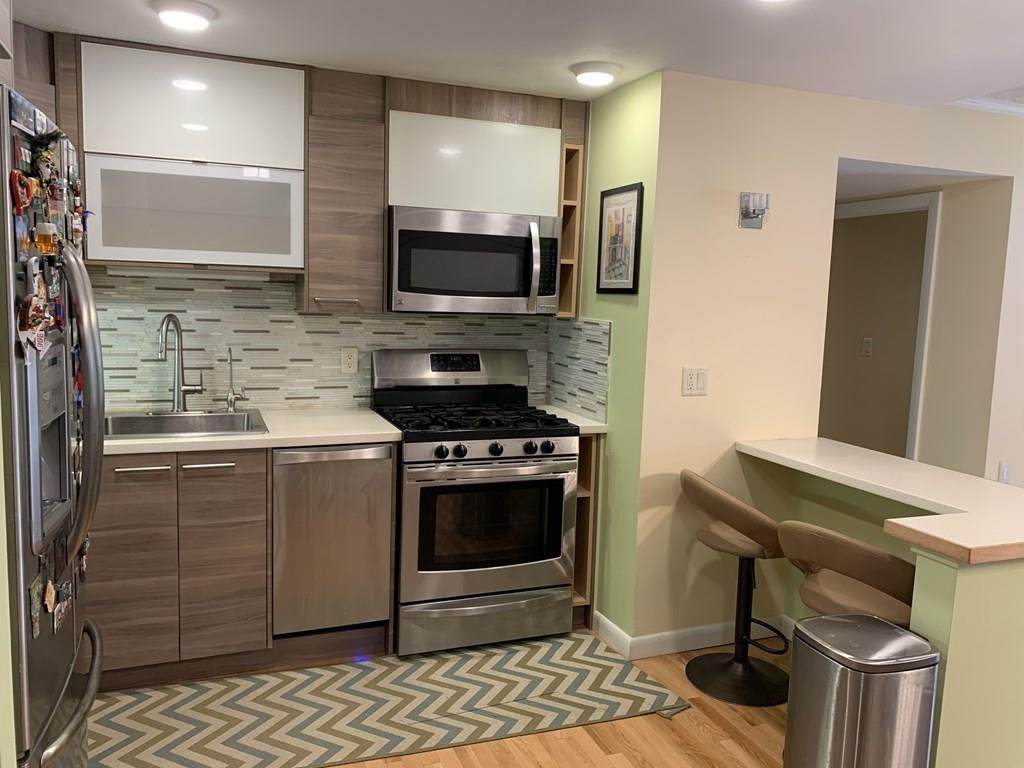 57 Broadlawn Park - Photo 1