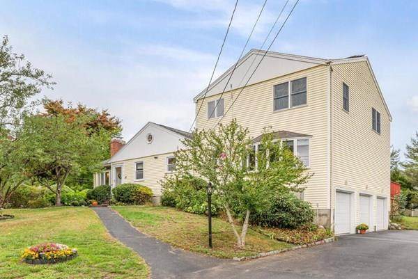 27 Lillian Rd. - Photo 1
