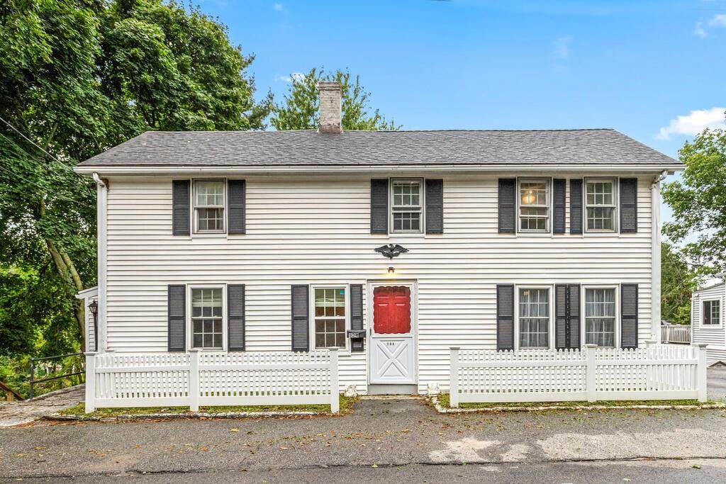 104 Summer St - Photo 1