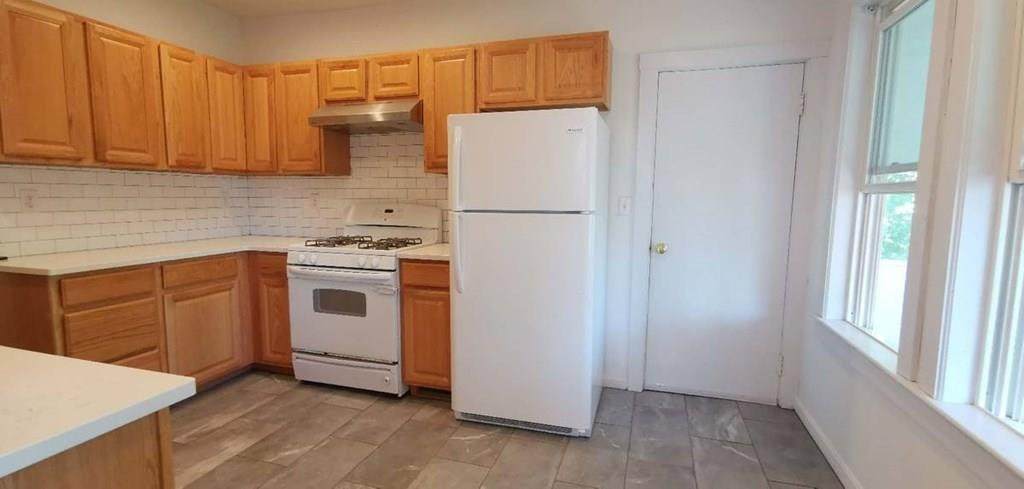 79 Beech Street - Photo 1