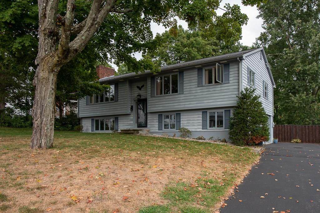 36 Old Sturbridge Rd - Photo 1