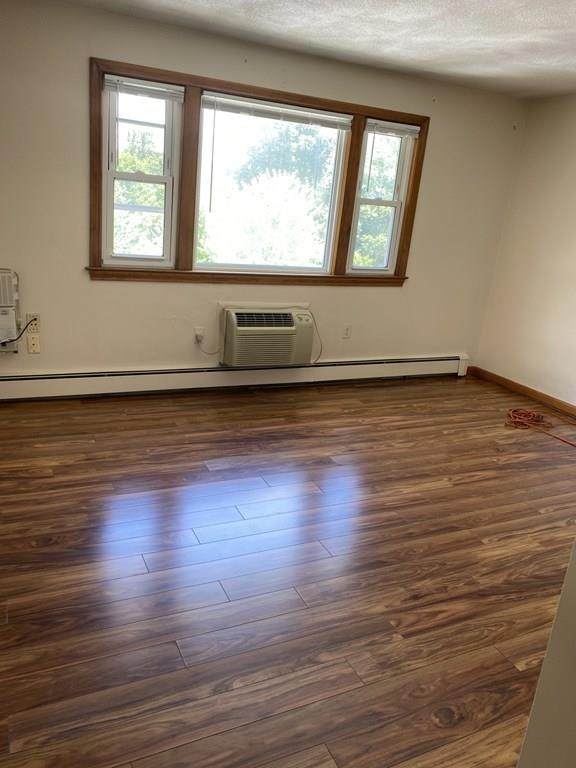900 Lexington Street - Photo 1