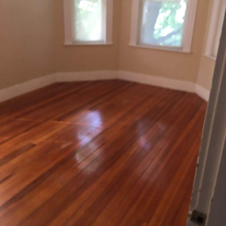 421 Washington - Photo 1