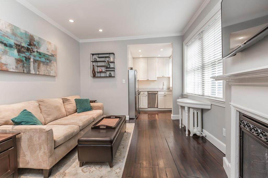 1 Primus Ave - Photo 1