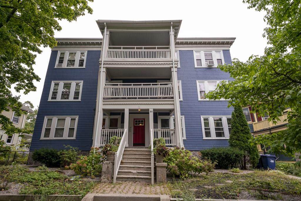 89 Lyndhurst St - Photo 1